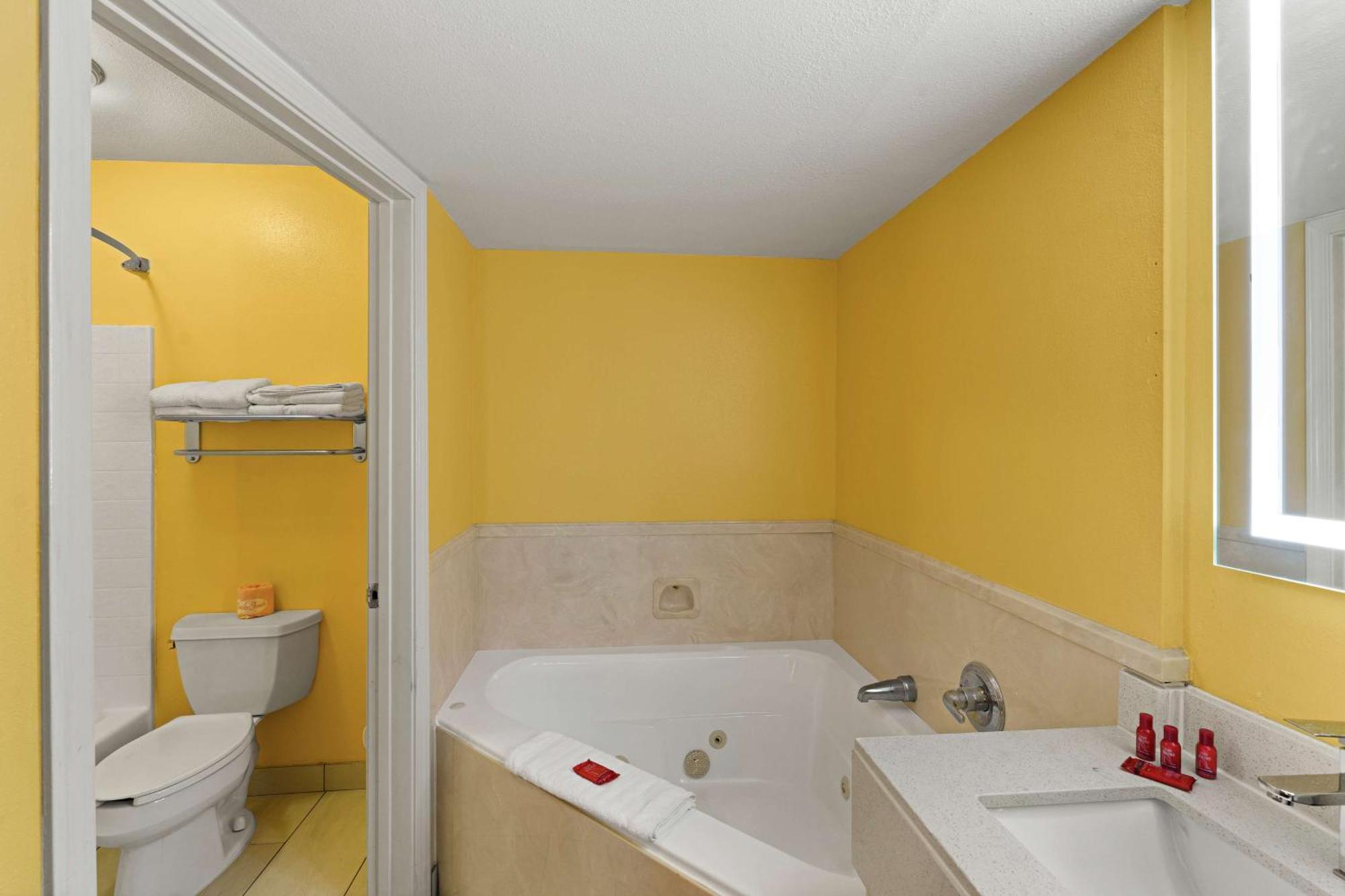 Surestay By Best Western Gulfport Exterior foto